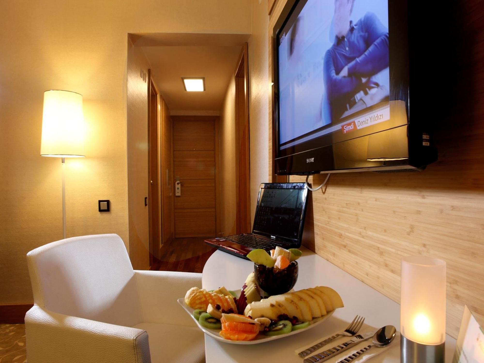 Sultan Hotel-Restaurant-Bistro Sivas Room photo