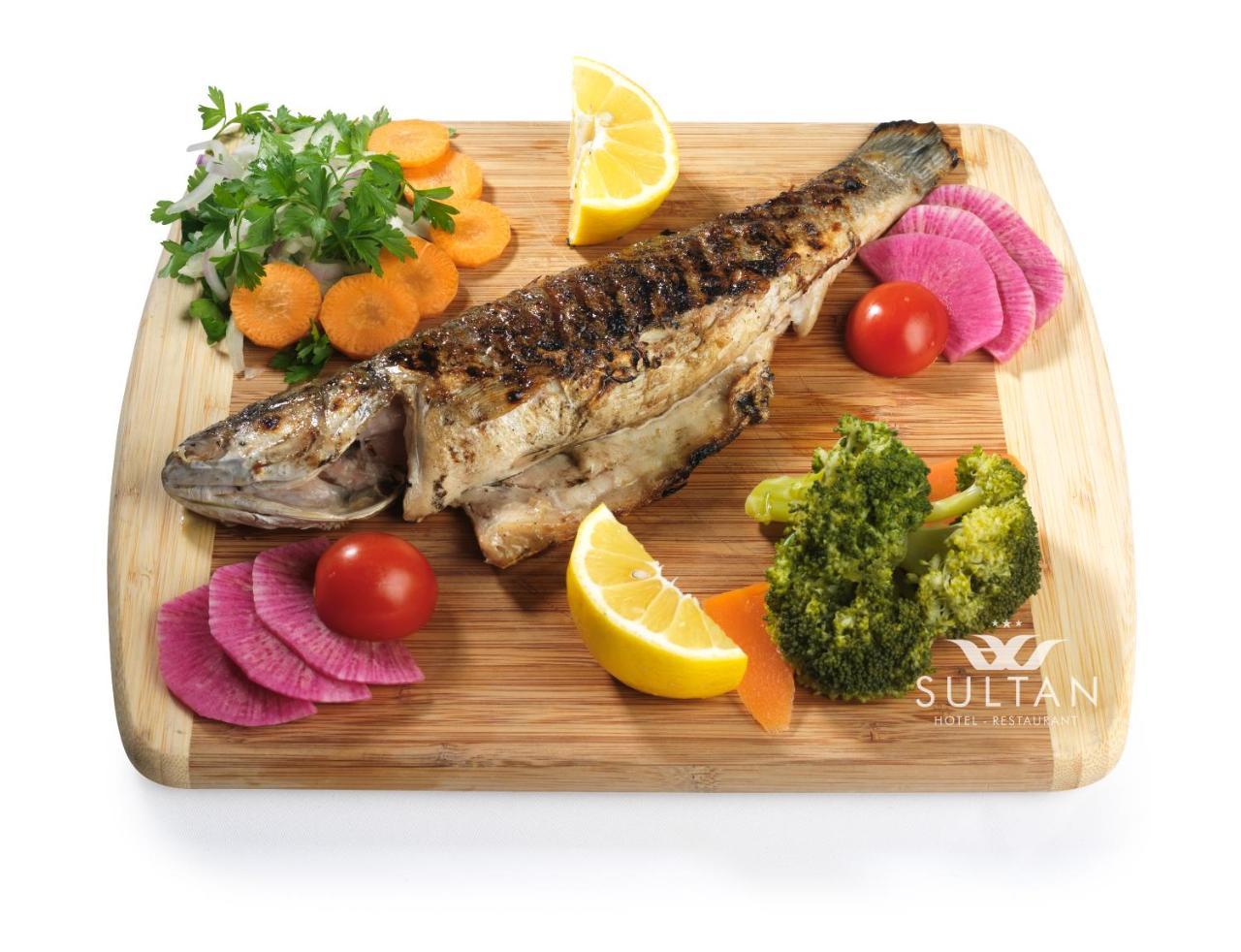 Sultan Hotel-Restaurant-Bistro Sivas Exterior photo